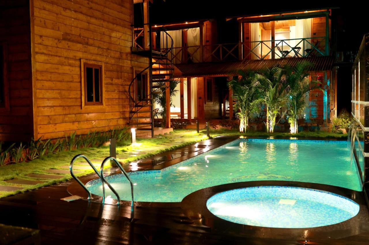 Wooden Ecr Sea Resort ปอนดิเชอรี ภายนอก รูปภาพ